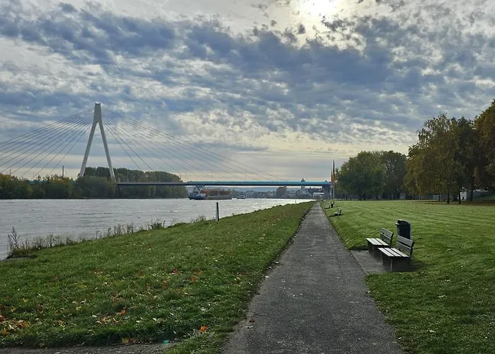 Gemuetliche Zwei Am Rhein Appartement Weissenthurm